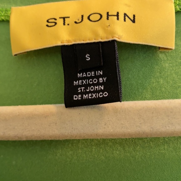 ST. JOHN Green w/White Stripes Sweater Set - Picture 5 of 14